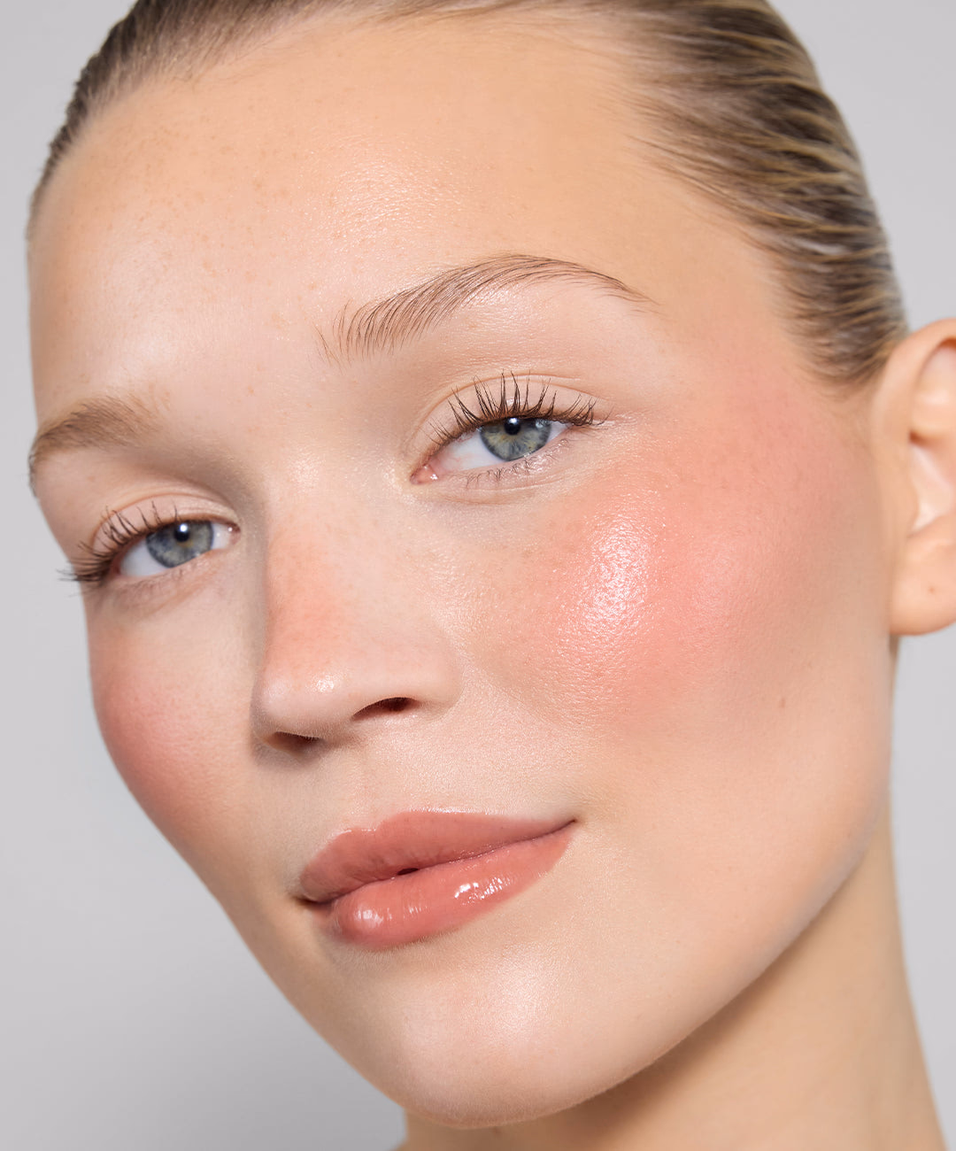 2._REFY_CREAM_BLUSH_MALAYAjpg
