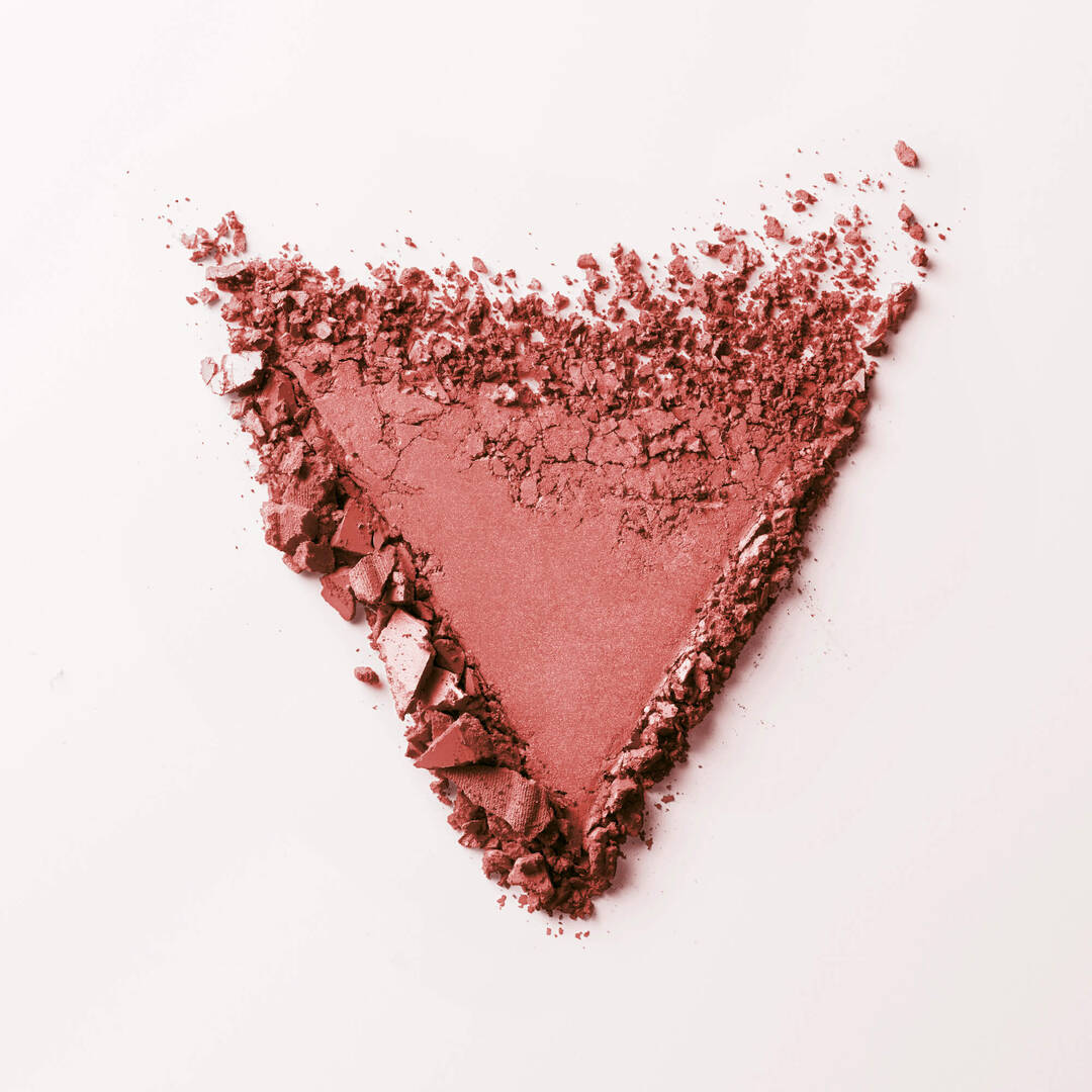 vlt_dmi_brde_multi_packshots_eye2cheek_4_3614274056648_texture