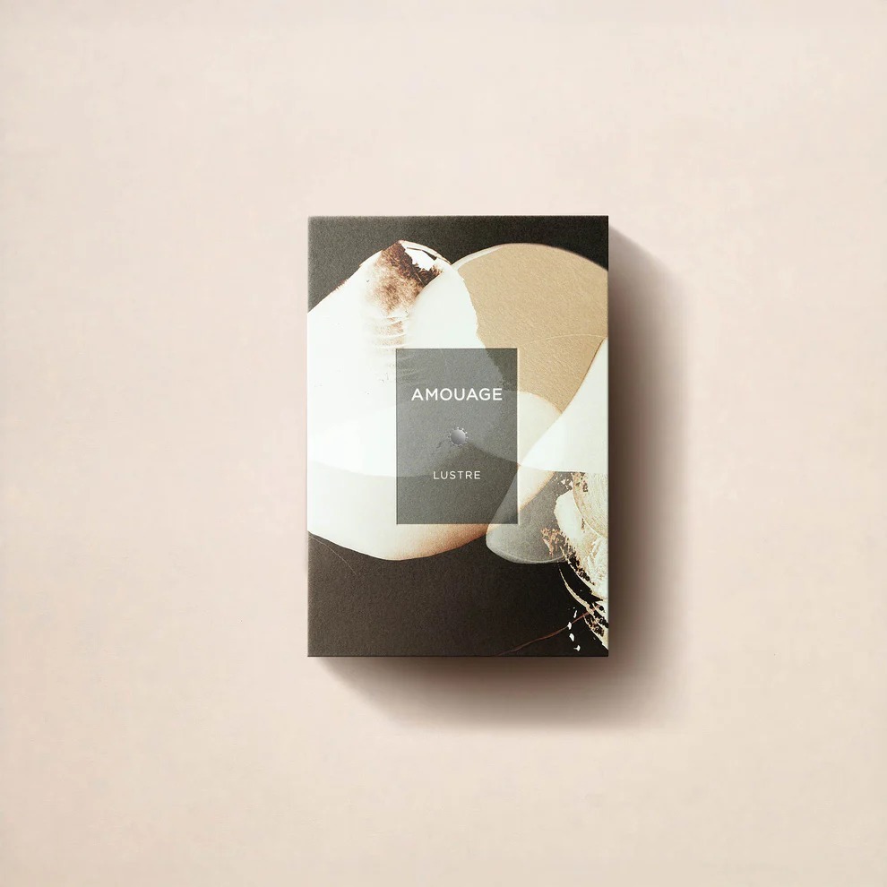 imgi_54_Amouage_CS_Photo_Box_Essences_Lustre_3e563d58-c042-4fff-bf94-a4eed6485510