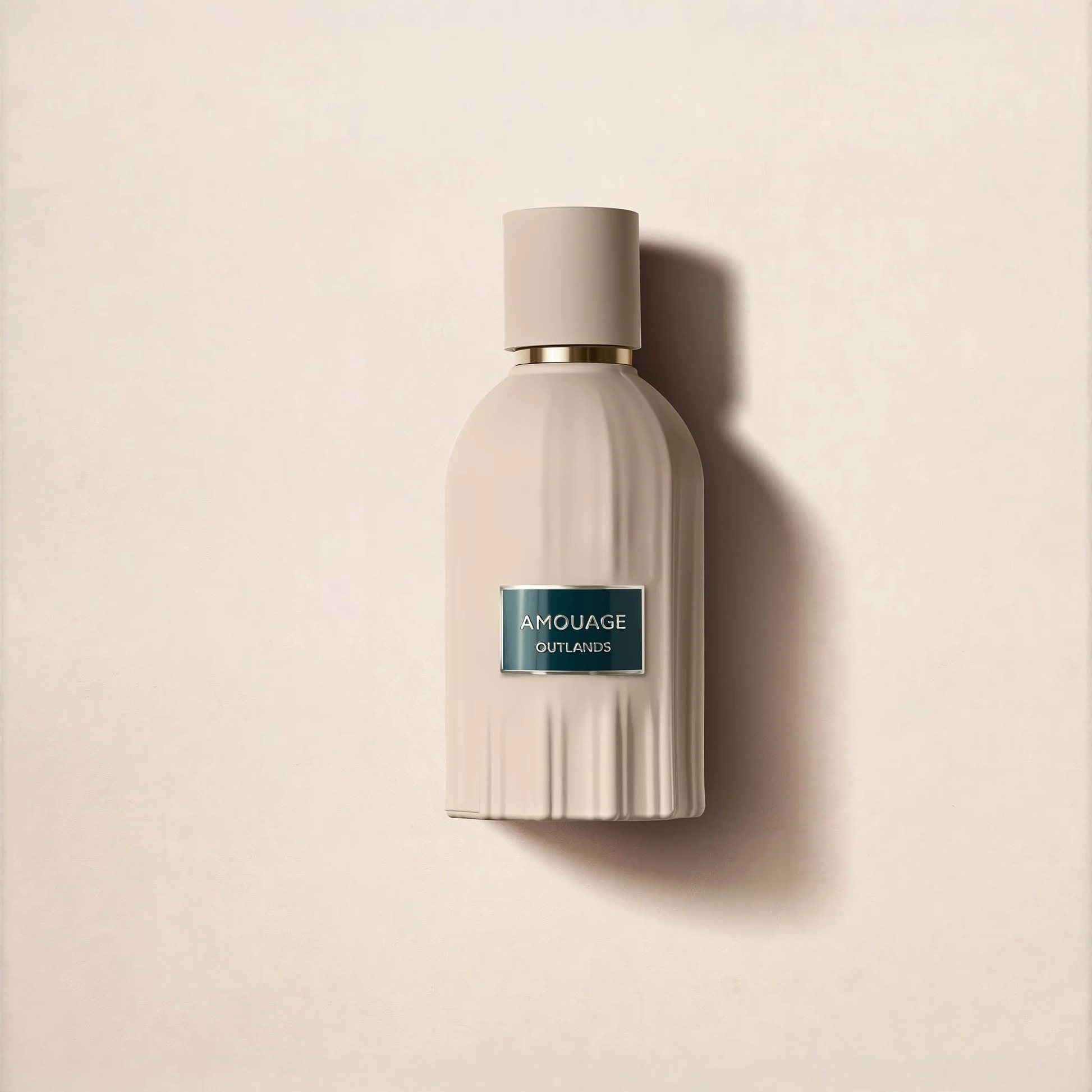imgi_5_Amouage_Essences_CS_Photo_Outlands_1