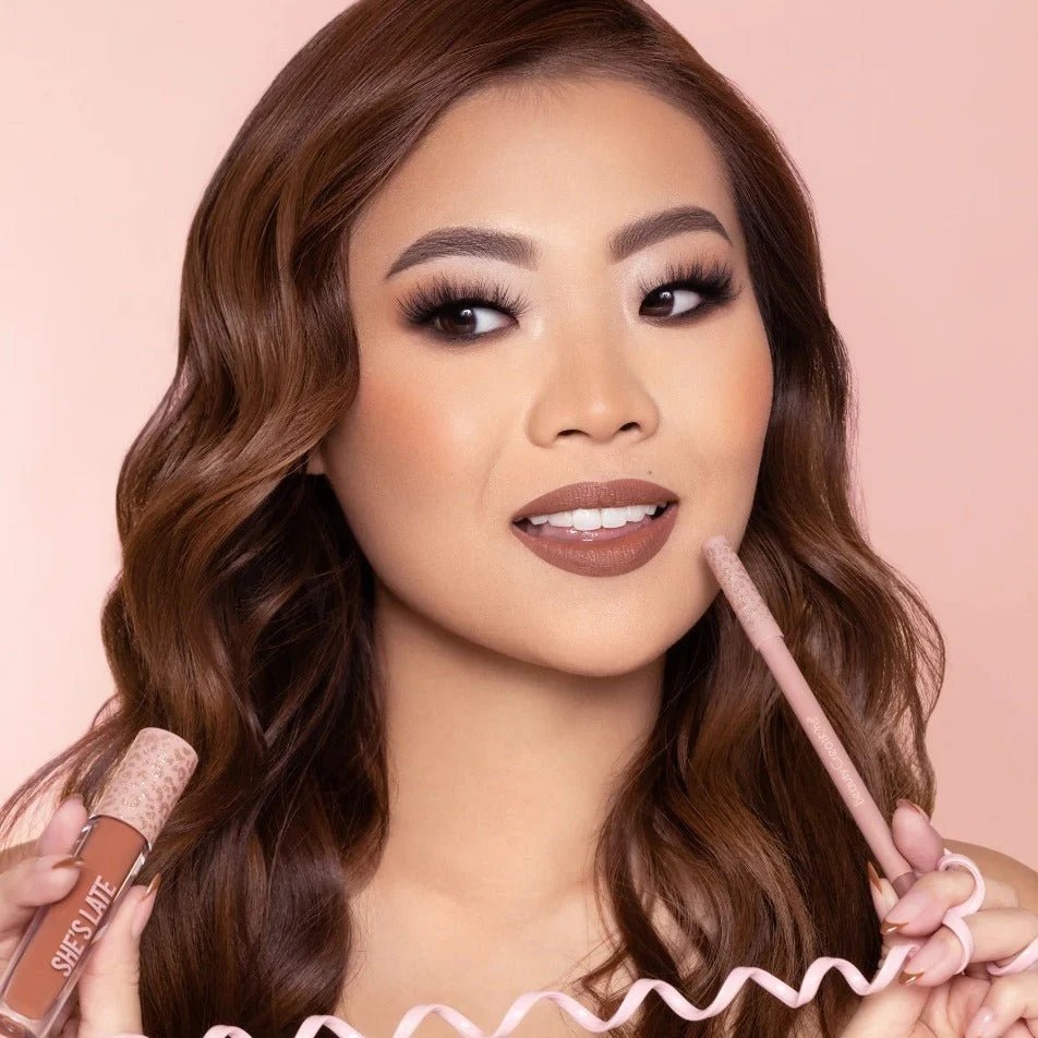 imgi_329_glamour-us-beauty-creations-shes-late-lip-duo-set-makeup-ld2-147835