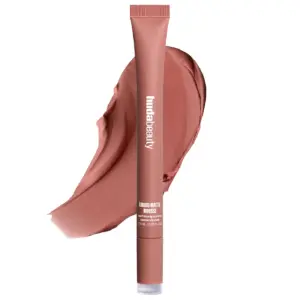 HUDA BEAUTY Liquid Matte Mousse Soft Blur Lip Cream